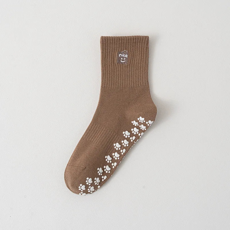 Embroidered Pilates Grip Socks