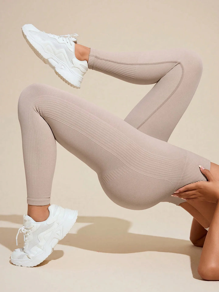 Seamless Ribbed Leggings